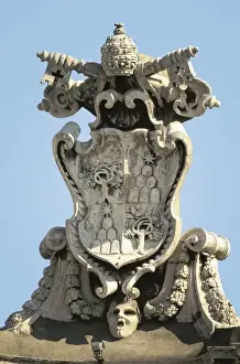 Keys Prints: VATICAN CITY. St. Peters Square. Sculpture detail