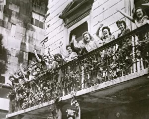 Jubilant Collection: VE Day - celebrations in London