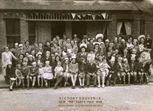 Partying Prints: VE Day Party - London
