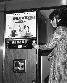 Images Dated 16th May 2018: Vending machine 1960s or 1970s