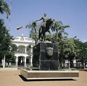 Geographical Prints: VENEZUELA. ZULIA. Maracaibo. Monument to Sim󮠅