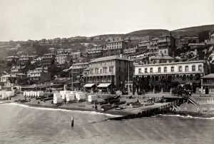 Ventnor, Isle of Wight, bathing huts, wagons, beach