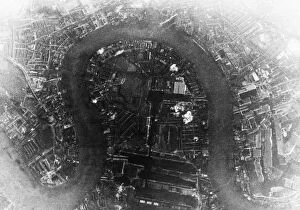 Aerial Photography Gallery: Vertical Aerial Photograph of London, North Greenwich an?