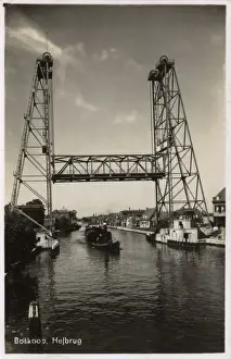 Vertical lifting bridge at Boskoop, Netherlands