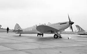 Spitfire Prints: Vickers-Supermarine Spitfire Tr. 8 G-AIDN