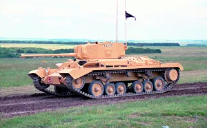 Vickers Valentine tank T123358