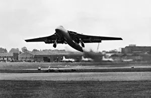 Vickers Valiant