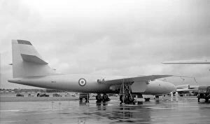Undercarriage Collection: Vickers Valiant WB215