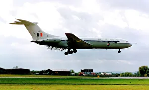Vickers VC10 C.1 XV105