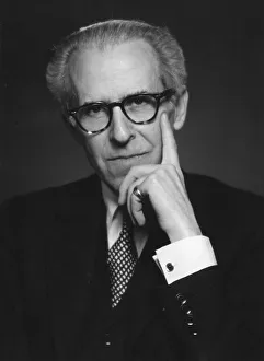 Victor Stiebel, British fashion designer