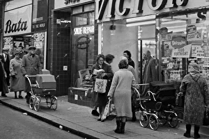Pram Prints: Victor Value supermarket, London
