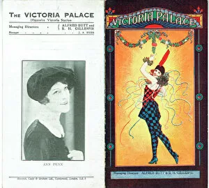 Pantomime Gallery: Victoria Palace Theatre playbill
