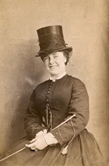 Images Dated 5th August 2017: Victorian lady in riding gear