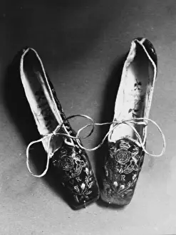 Victorias Slippers