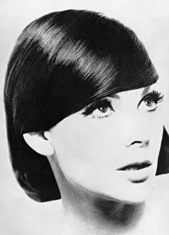 Images Dated 22nd August 2011: Vidal Sassoon hairstyle, 1962