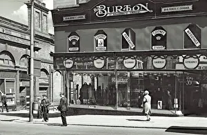 Haymarket Prints: Front view of Coronet Photo studio above Burtons in Haymarket Sheffield Date: 1948 - 1950