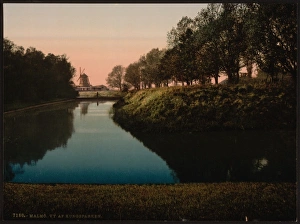 Sweden Gallery: View in the Kungsparken, Malmo, Sweden
