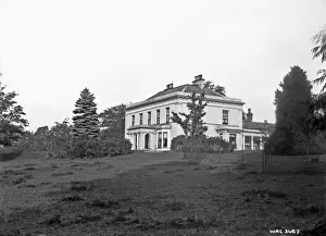 Side view of a large mansion, location unknown