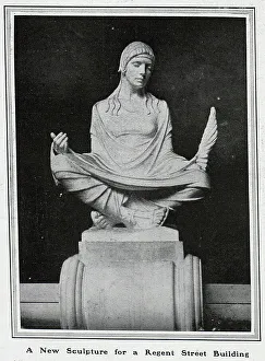 Regents Prints: Vigo House sculpture