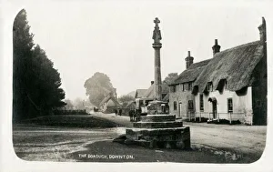 Images Dated 10th April 2019: Village Cross - The Borough - Downton nr. Salisbury, Wilts