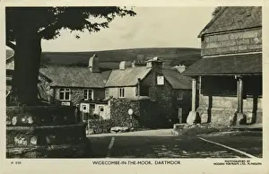 Wentworth Postcard Collection Prints: The Village - (Showing the Old Inn)