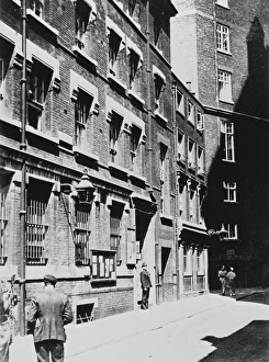 Images Dated 29th September 2017: Vine Street Police Station, Westminster, London