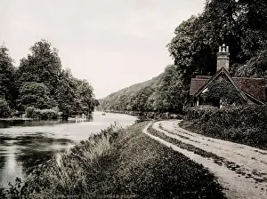 Vintage 19th century / 1900 photograph: Clivedon Woods, Cookham Ferry, River Thames
