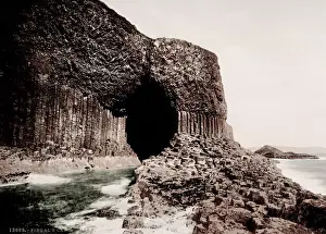 Vintage 19th century / 1900 photograph: Fingals Cave, Staffa, Scotland
