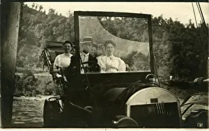 Vintage Car (awaiting identification)