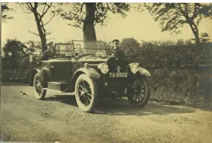 Vintage Car (awaiting identification)