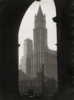 Vintage early 20th century press photograph