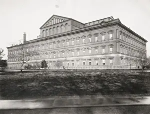 Vintage early 20th century press photograph: Pension Building, National Building Museum