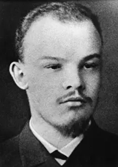 Vladimir Lenin, Russian communist leader