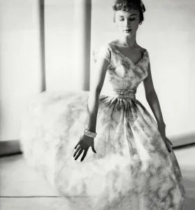 Vogue Prints: Vogue model