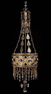 Treasure Gallery: Votive crown of Recceswinth, found in the treasure of Guarra