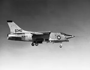 Olden Gallery: Vought XF8U-3 Crusader III / 3