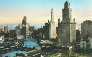 Wacker Drive and the Chicago River, Chicago, Illinois, USA
