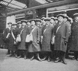 Waifs Prints: Waifs and Strays Society First 1913 Emigration Party to Cana