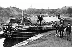 Wakefield, Canal Barge, Horbury Bridge