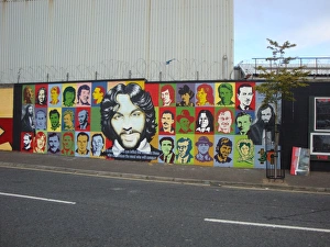 Images Dated 27th July 2011: Wall mural of colourful images of people at Belfast