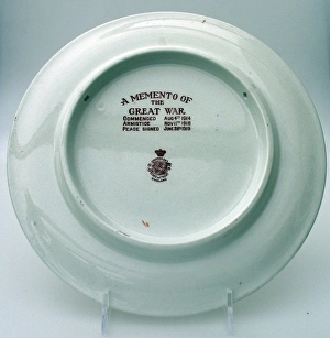 Images Dated 19th September 2010: Wall plaque - A Memento of the Great War