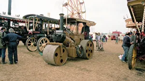 Wallis Gallery: Wallis and Steevens Road Roller 7832