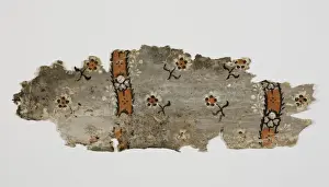 Covering Prints: Wallpaper fragment