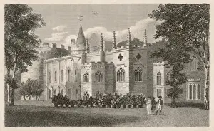 Lawns Prints: Walpole / Strawberry 1806