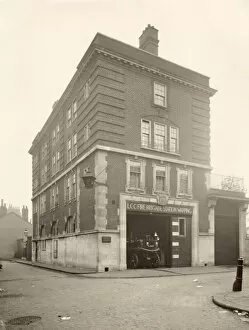 Images Dated 9th November 2011: Wapping Fire Station, East London