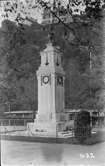 Veterans Prints: War Memorial