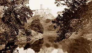 Warkworth Prints: Warkworth Castle