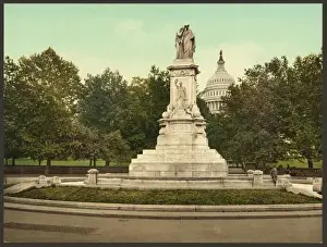 Washington. Naval Monument