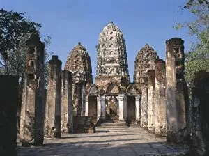 Stucco Gallery: Wat Sri Sawai, Old Sukhothai, Thailand