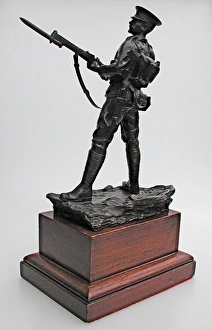 Images Dated 4th October 2008: On the way to Tipperary - Infantryman, 1914